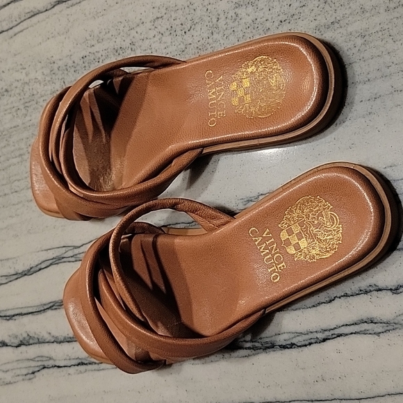 Vince camuto sandals - Picture 3 of 6